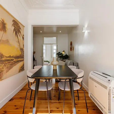 Bright & Stylish In Lx Factory Apartment Lissabon